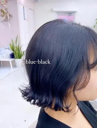 ショート カラー しみず さきのヘアスタイル