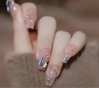ネイル She   Nail所属・ISA_ BELLAのネイルデザイン