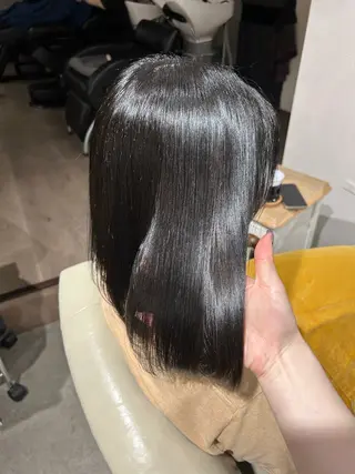 ミディアム カラー 瀬川 夏緒のヘアスタイル