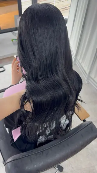 ロング カラー 赤み無し柔らかカラー 【梅田】madokaのヘアスタイル