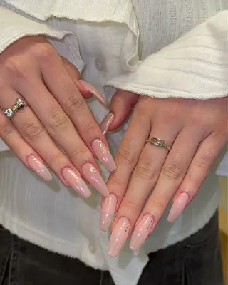 ネイル Nes.Nail所属・Miyagi Asamiのネイルデザイン