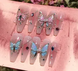 ネイル D-BEAUTY Nailsalonのネイルデザイン