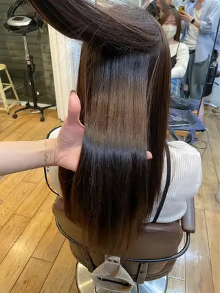 ロング 暖色カラー/レイヤー 唯菜 ユイナのヘアスタイル
