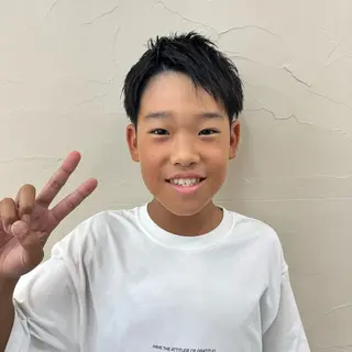 ショート メンズ キッズ 梅本 淑人のヘアスタイル