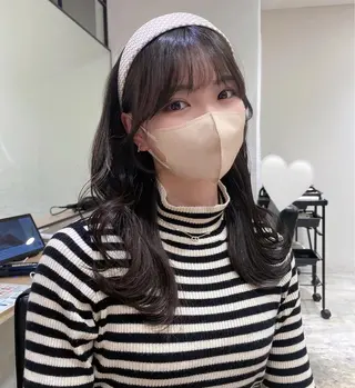 ミディアム カラー ヘアアレンジ🎀 yuuka 🤍のヘアスタイル