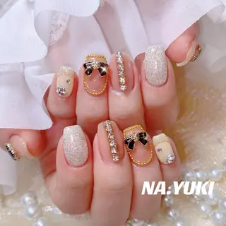 ネイル 🦋 Queenieのネイルデザイン