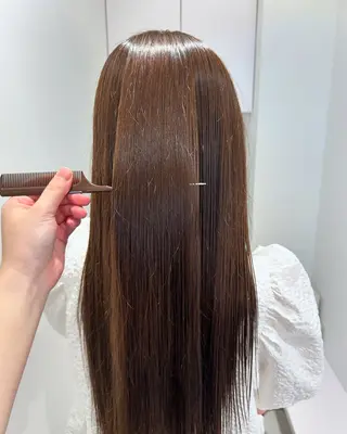 ロング ハルカ 透明感カラー 美髪縮毛矯正🥣のヘアスタイル