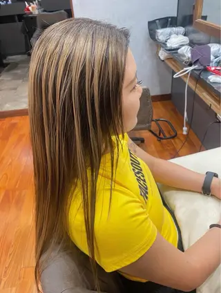 ロング カラー ヘアアレンジ 烏山 達也のヘアスタイル