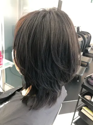 ミディアム カラー 平田 勘吉のヘアスタイル