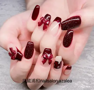 ネイル R inのネイルデザイン