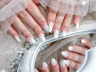 ネイル 𝒦𝐸𝐼𝒩𝒜 錦糸町ネイルのネイルデザイン