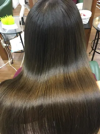 ロング カラー SHIORI💜口コ ミNo.1艶カラーのヘアスタイル