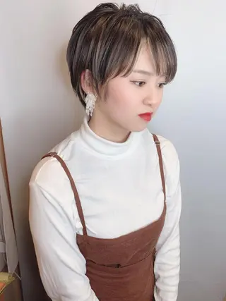 ショート 🎉骨格矯正カット ばば　としまさのヘアスタイル