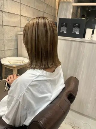 ミディアム 狩野 くるみのヘアスタイル