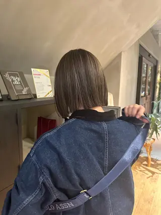 ミディアム カラー Nikiita リコのヘアスタイル