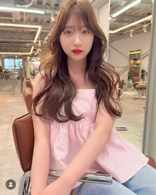 ロング カラー 新店舗の準備中😴 松原 寿花のヘアスタイル