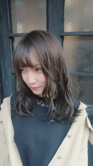 ミディアム 田邉 俊和のヘアスタイル
