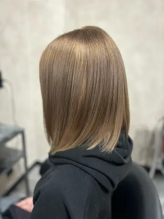 ミディアム KISSSWAN Remiのヘアスタイル