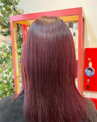 ミディアム カラー まさき✂︎ブリーチ／ デザインカラーのヘアスタイル