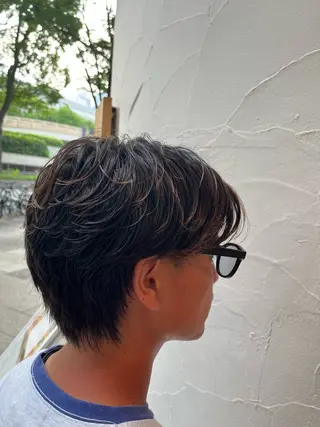 ショート パーマ メンズ 山口 陸のヘアスタイル