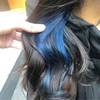 セミロング カラー 原宿サロン代表 デザインカラー伊藤卓のヘアスタイル