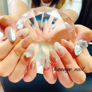 ロング ネイル 居田 袈奈代のネイルデザイン