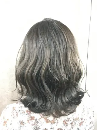 セミロング カラー ツイストスパイラル パーマ✂︎ KYOUのヘアスタイル