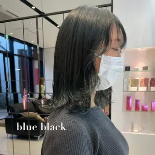 ミディアム カラー 相川 愛実のヘアスタイル