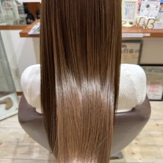 ロング カラー ヘアサロンLicola所属・堀 敦乃のマツエク・マツパデザイン