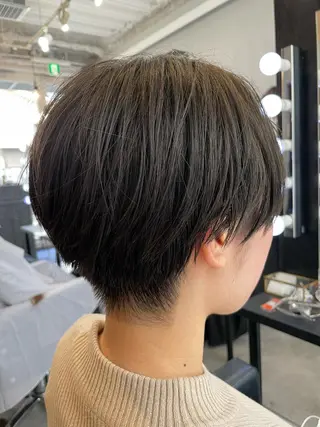 ショート カラー ブリーチなし透明感 タケザワミキのヘアスタイル