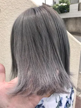カラー ダブルスキルエクステ /羽エクステ白石宇由のヘアスタイル