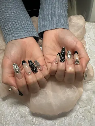 ネイル AOAQUA SHIORIのネイルデザイン