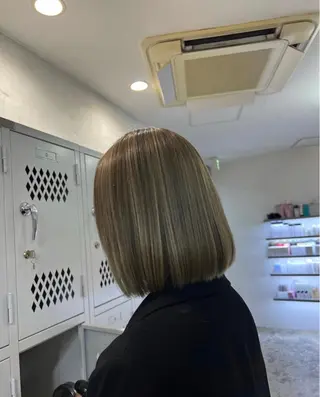 ミディアム カラー fit /HONOKAのヘアスタイル