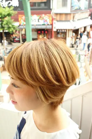 ショート カラー ヘアアレンジ 河内 崇純のヘアスタイル