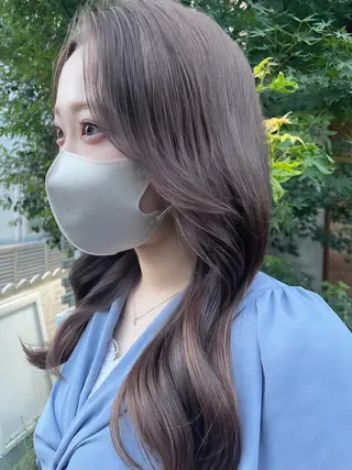ミディアム カラー 顔周りカット 【オノザワリョウ】のヘアスタイル