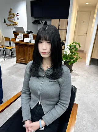 セミロング カラー パーマ ヘアアレンジ メンズ キッズ 骨格レイヤーカット 🌿美髪縮毛矯正のヘアスタイル