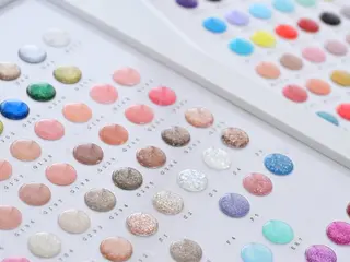 ネイル lovit ラビットのマツエク・マツパデザイン