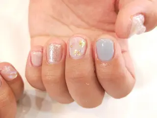 ネイル はばすみれ🎀ﾈｲﾙ 光ﾌｪｲｼｬﾙ ﾍｱのネイルデザイン