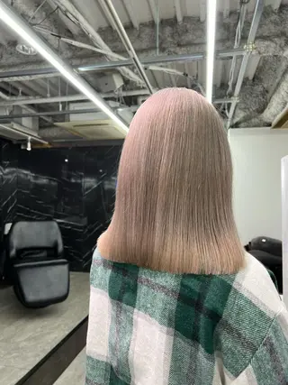 ミディアム カラー ハイトーン&髪質改善 &韓国エクステ🤎のヘアスタイル