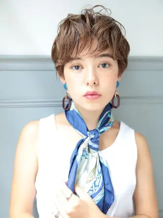 ショート カラー パーマ レイヤーカット✂️ 横浜No1♡下鳥翔子のヘアスタイル