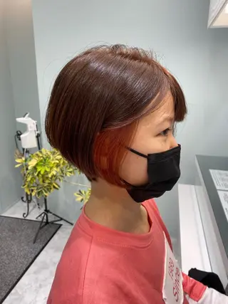 ショート カラー 中川 茜里のヘアスタイル