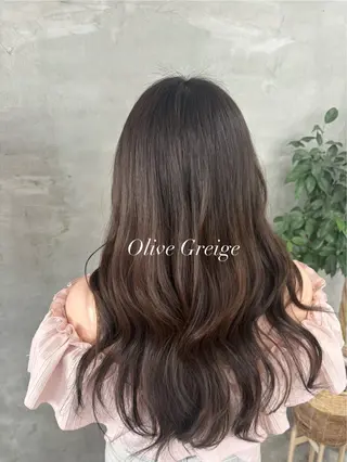 カラー ✨透明感艶カラー ✨💍Yuri💍のヘアスタイル