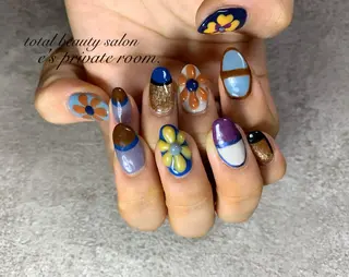 ネイル LAVISH nail salonのネイルデザイン