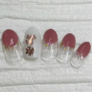 ネイル Nail salon Honey Beeのネイルデザイン