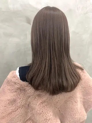 セミロング カラー 🐝 hachi🐝のヘアスタイル