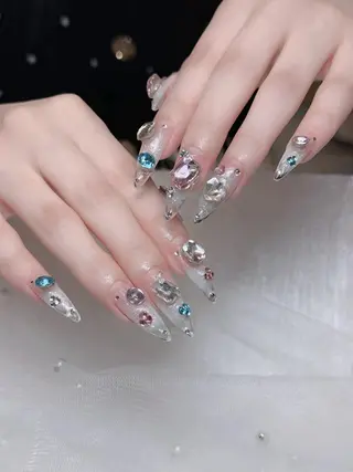 ネイル Lumi Shinokuboのネイルデザイン