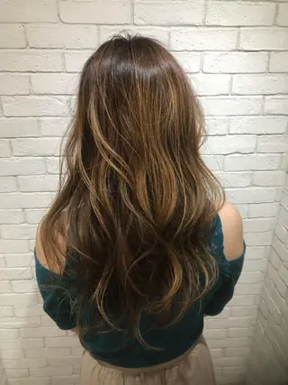 ロング カラーアンドケアリタ kitamuuuのヘアスタイル