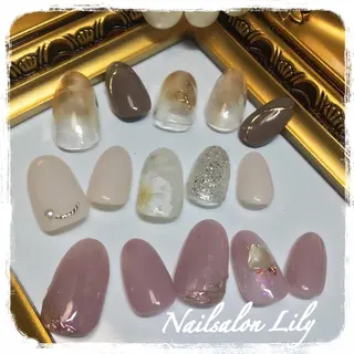 ネイル Lily*nail 🌻Mii🌻のネイルデザイン