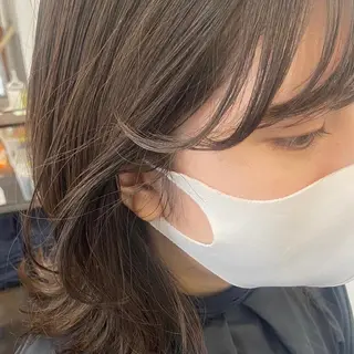 ミディアム カラー パーマ ヘアアレンジ メンズ キッズ ネイル マツエク・マツパ アイブロウ 久木原 ゆりのヘアスタイル