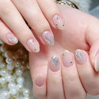 ネイル Queening 🦋のネイルデザイン